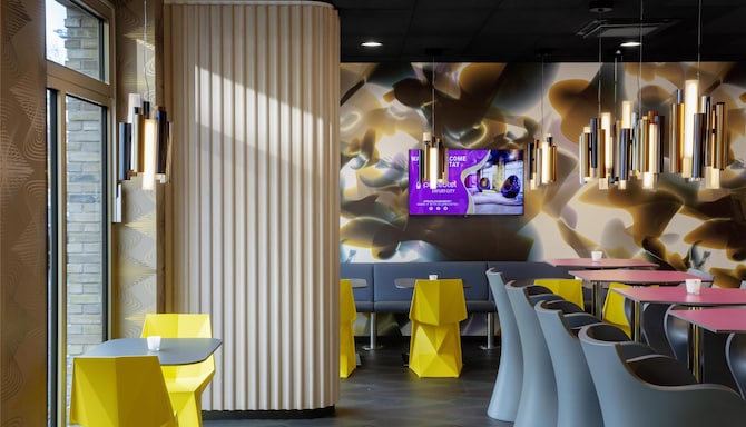 Blog images - 2025 VOL 2 - Prize by Radisson Erfurt City Lobby