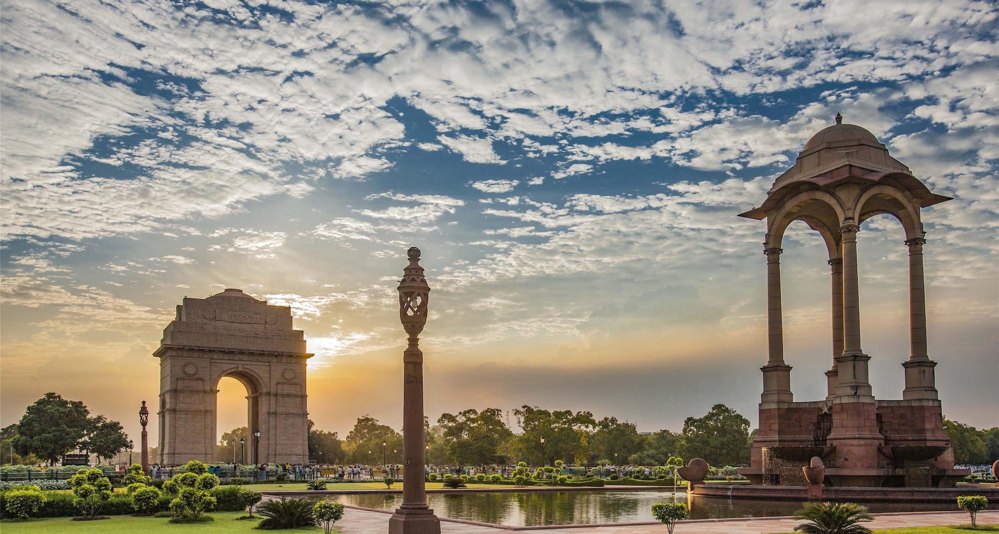 Blog images - 2025 VOL 2 - Delhi Vs New Delhi A Tale Of Two Cities