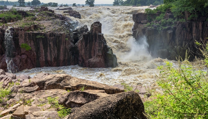 Blog images - 2025 VOL 2 - Raneh Waterfalls in Khajuraho