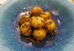 Blog images - 2025 VOL 2 - Srinagar food A Culinary Journey