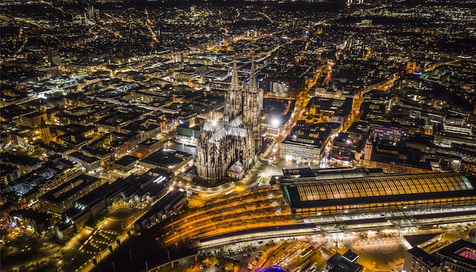 Blog images - 2025 VOL 2 - Popular Shopping Streets in Cologne