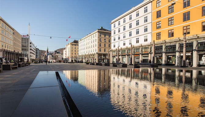 Blog images - 2025 VOL 2 - Bergen food markets