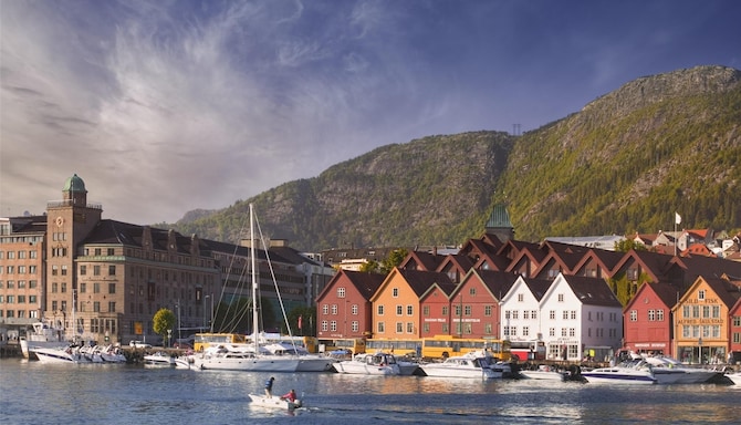 Blog images - 2025 VOL 2 - Explore N r yfjord and Njardarheimr Viking Village