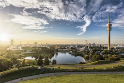 Blog images - 2025 VOL 3 - Discover the Best Shopping in Munich