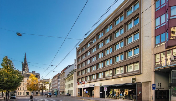 Blog images - 2025 VOL 3 - Radisson Blu Hotel Basel exterior