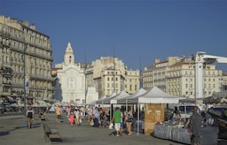Blog images - 2025 VOL 3 - Marseille Shopping Discover Hidden Treasures