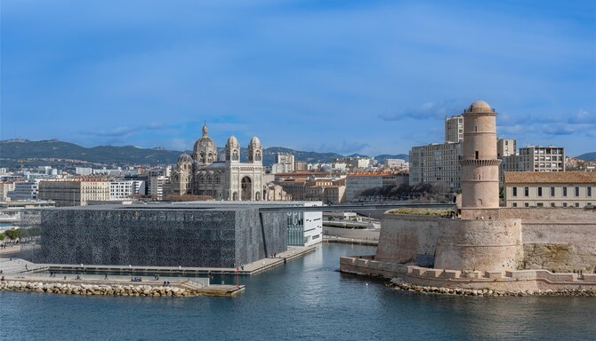 Blog images - 2025 VOL 3 - Markets of Old Port