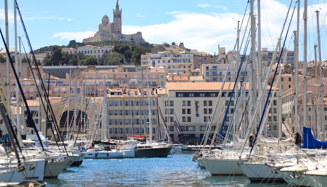 Blog images - 2025 VOL 3 - Where to Stay Near Old Port Marseille