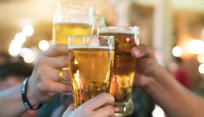 Blog images - 2025 VOL 3 - Explore Bars in Wiesbaden