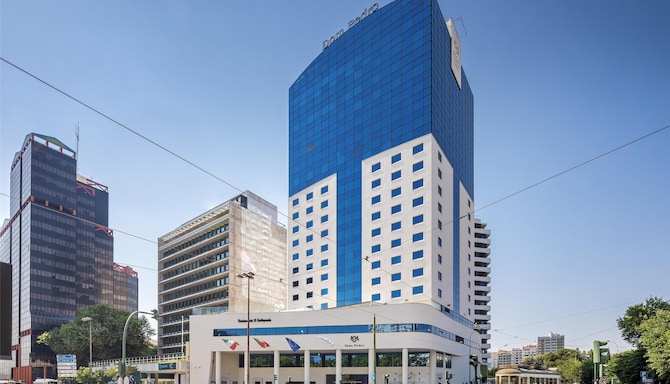 Dom Pedro Lisboa Hotel, a member of Radisson Individuals - Fachada Dom Pedro
