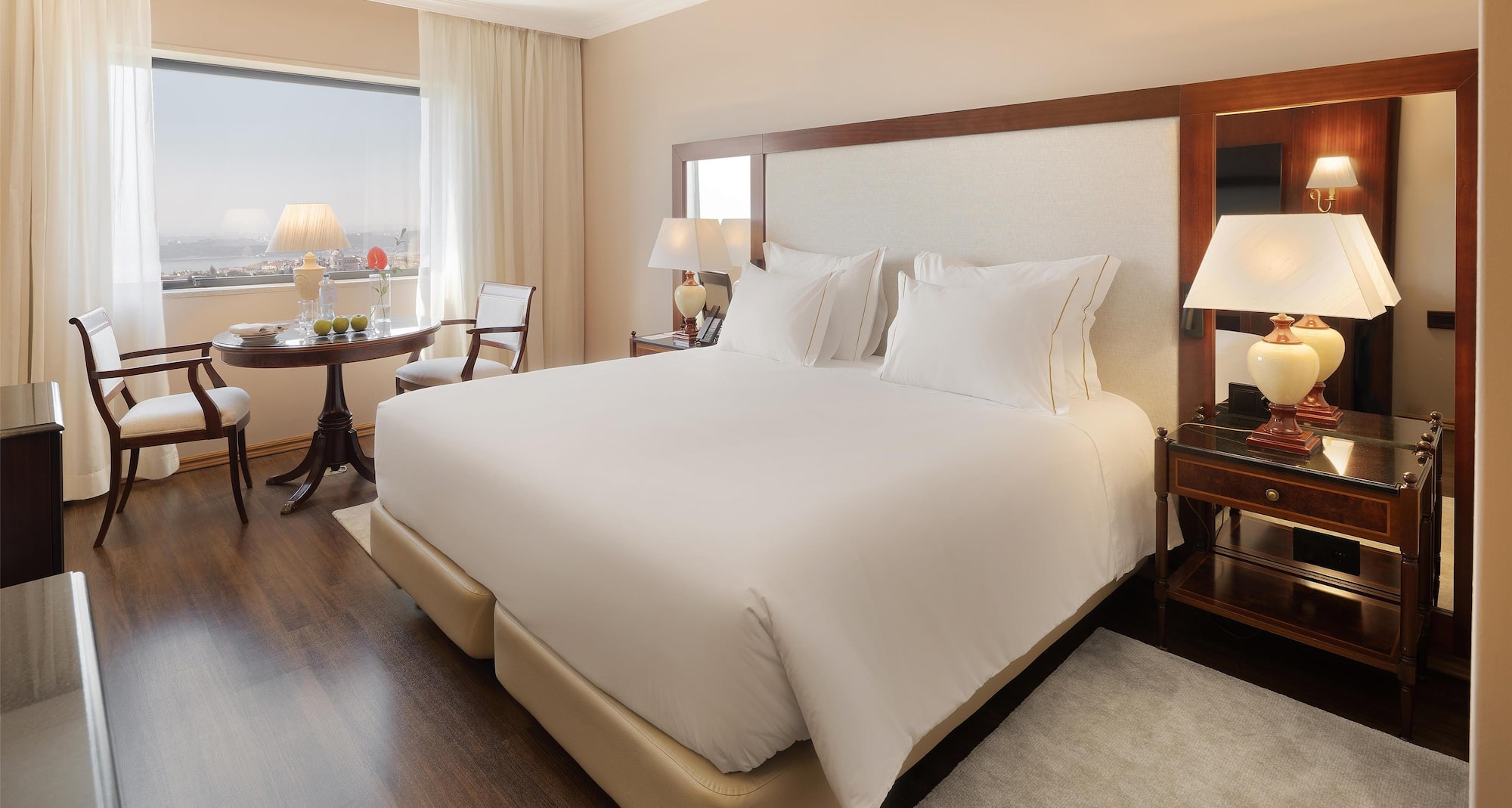 Dom Pedro Lisboa Hotel, a member of Radisson Individuals - Quarto / Alojamentos