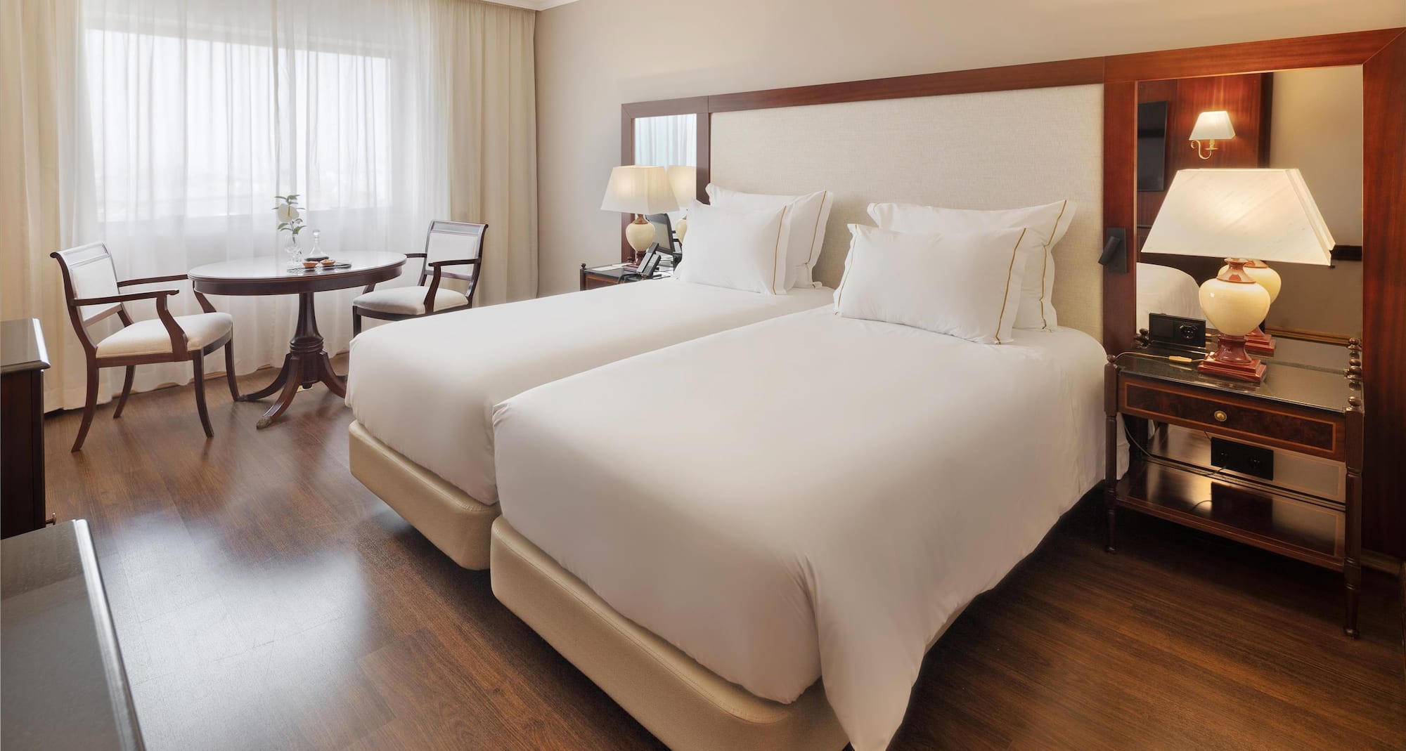 Dom Pedro Lisboa Hotel, a member of Radisson Individuals - Superior room