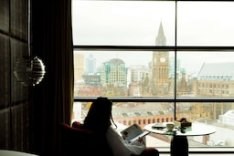 Radisson Blu Edwardian - Offers - Radisson Blu Edwardian Manchester bedroom view