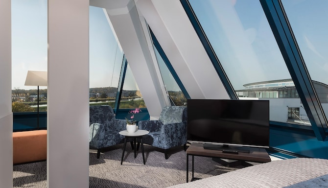 Excelsior Hotel Nürnberg Fürth, a member of Radisson Individuals - Executive Suite
