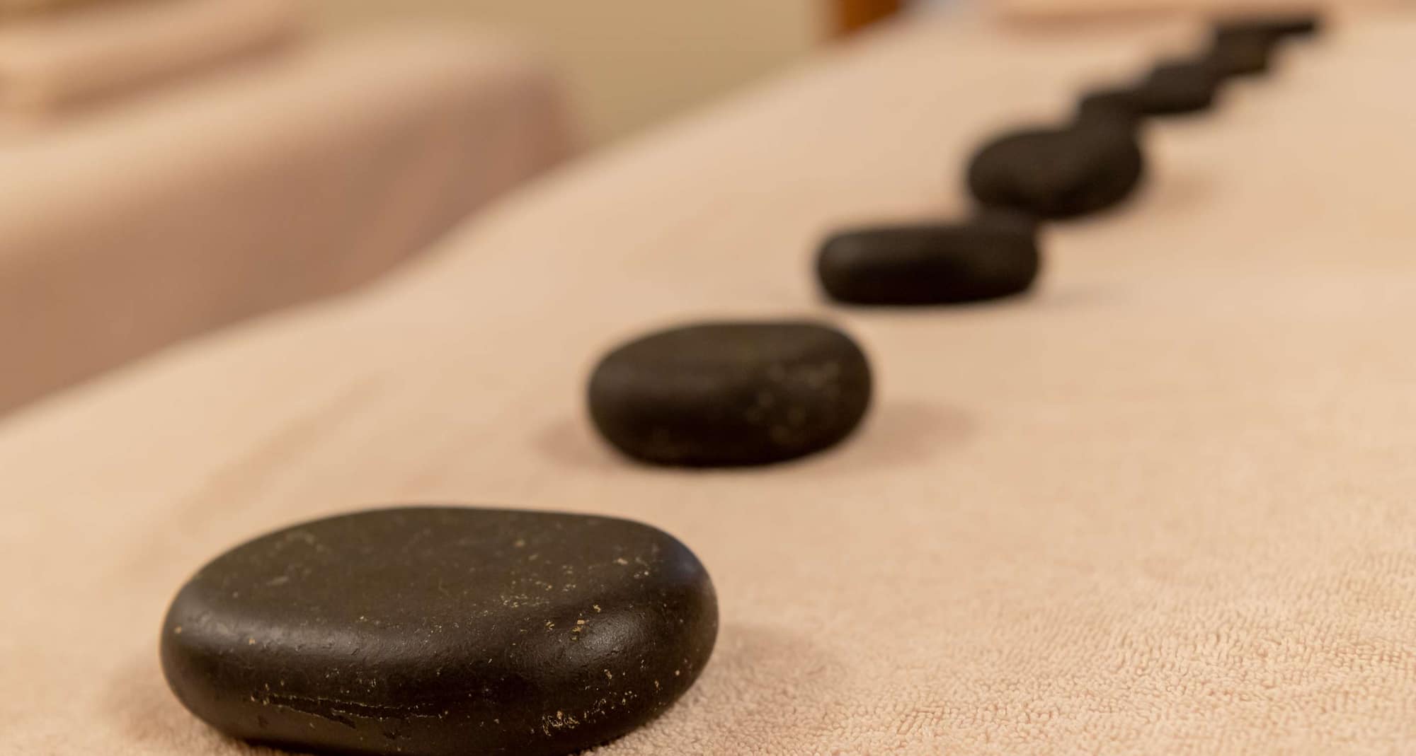 Fitness, Wellness and Spa - Spa treatment - hot stone massage