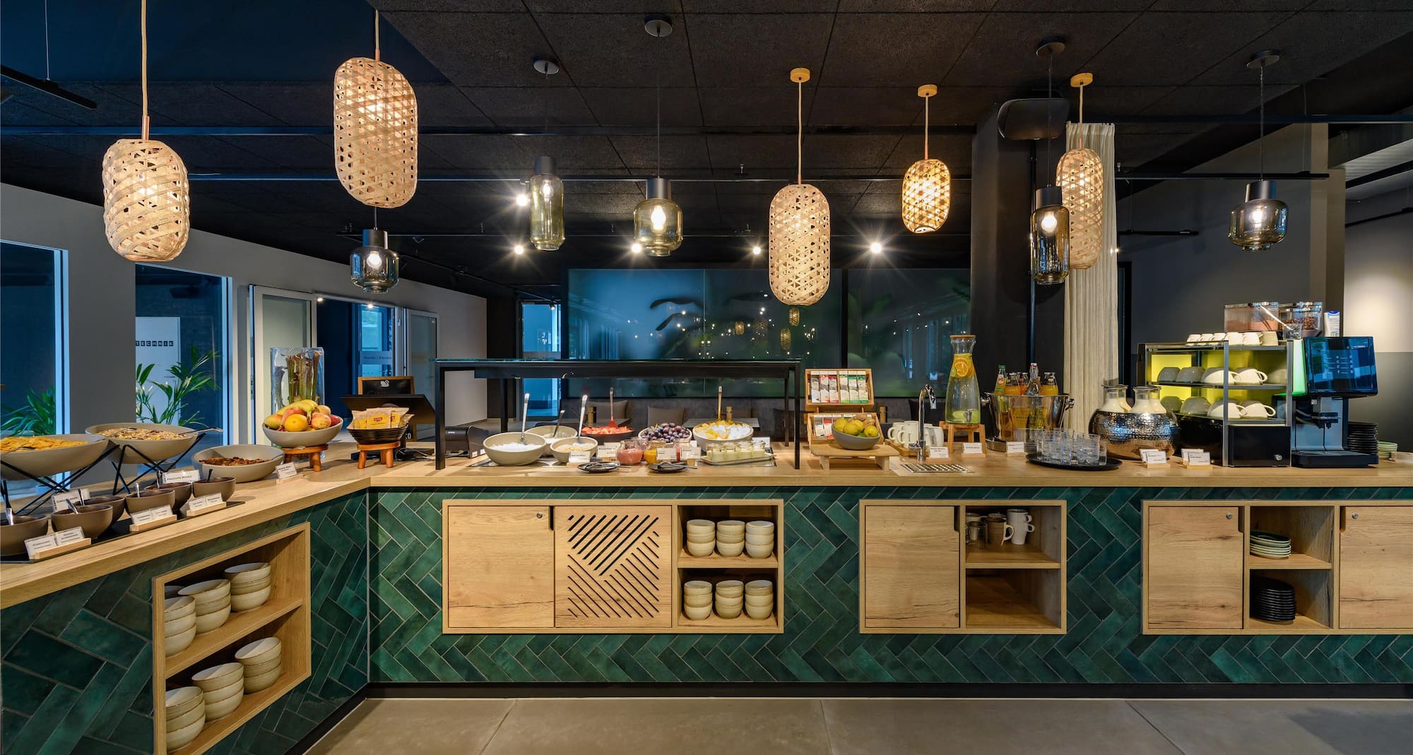 Flightgate Munich Airport Hotel, a member of Radisson Individuals - MUE Breakfast highres