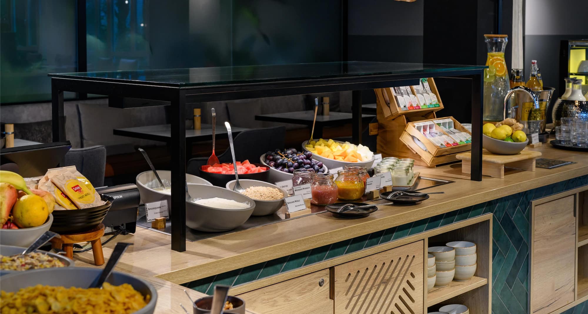 Flightgate Munich Airport Hotel, a member of Radisson Individuals - MUE Breakfast highres
