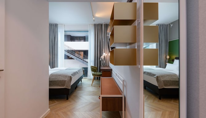 Flightgate Munich Airport Hotel, a member of Radisson Individuals - Gaestezimmer