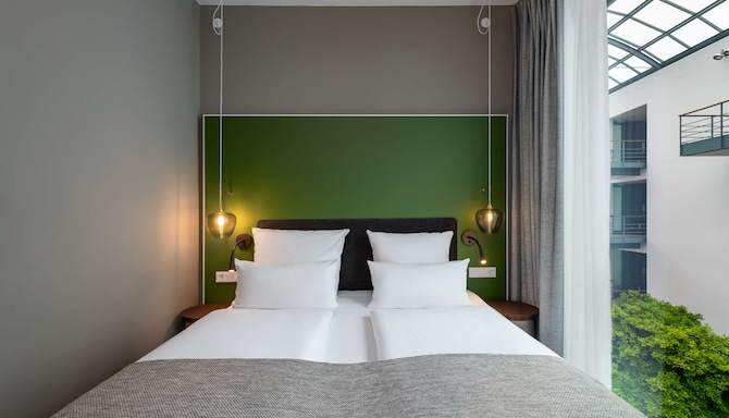 Flightgate Munich Airport Hotel, a member of Radisson Individuals - Gaestezimmer
