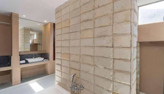 Gaj Resort, a member of Radisson Individuals Retreats - Premium Room - Bathroom