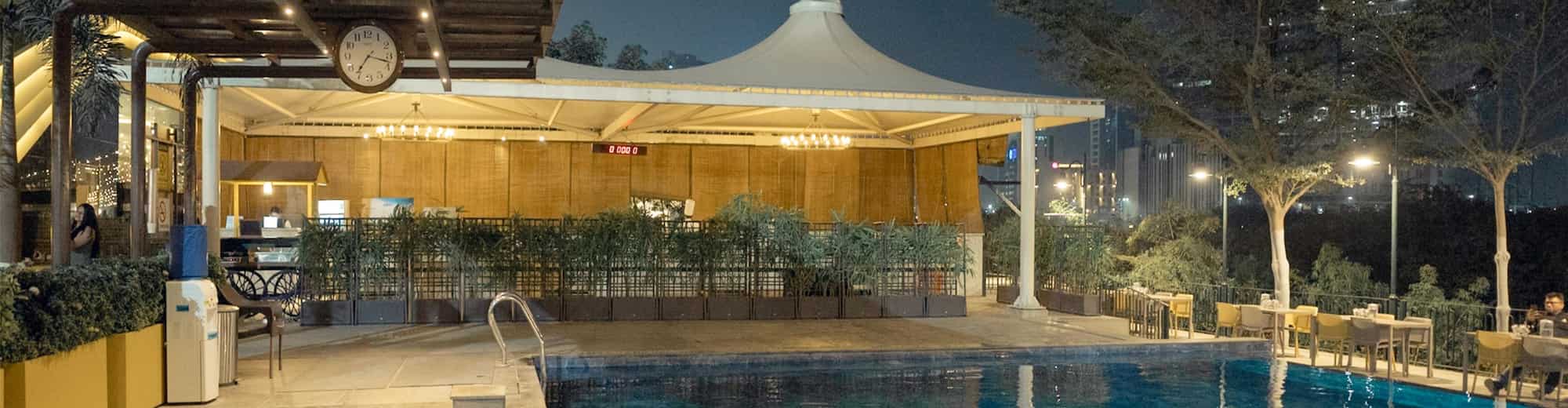 Gift City Club, a member of Radisson Individuals - Poolside Cafe