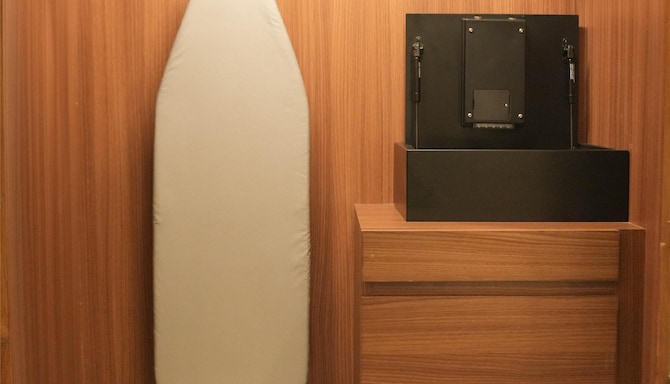 Gift City Club, a member of Radisson Individuals - Wardrobe