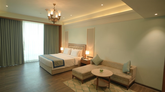 Gift City Club, a member of Radisson Individuals - Premium Room with balcony