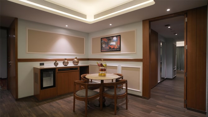 Gift City Club, a member of Radisson Individuals - Presidential Suite Living Area