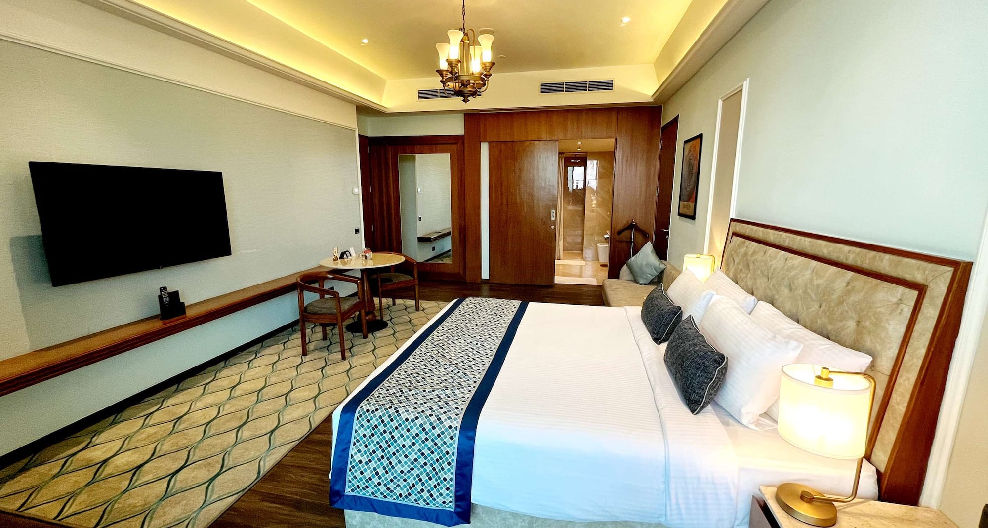 Gift City Club, a member of Radisson Individuals - Studio Suite