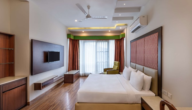 Glenview Resort Kasauli, a member of Radisson Individuals - Villa Room with valley view