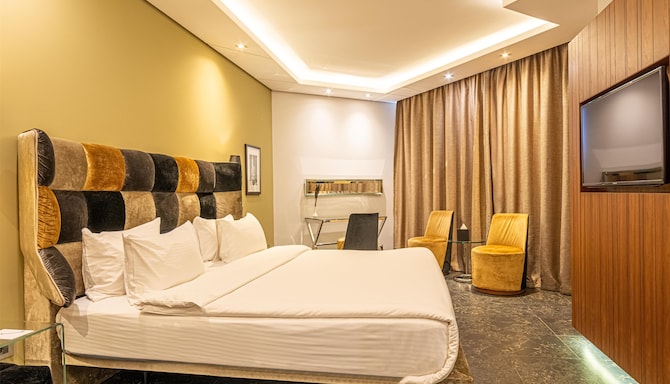 Golden Tulip Achrafieh - Executive Room