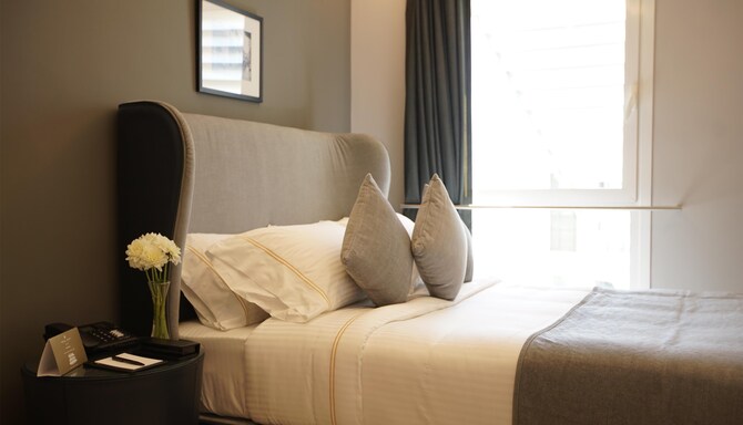 Golden Tulip Achrafieh - Royal Tulip Achrafieh Hotel Standard Room