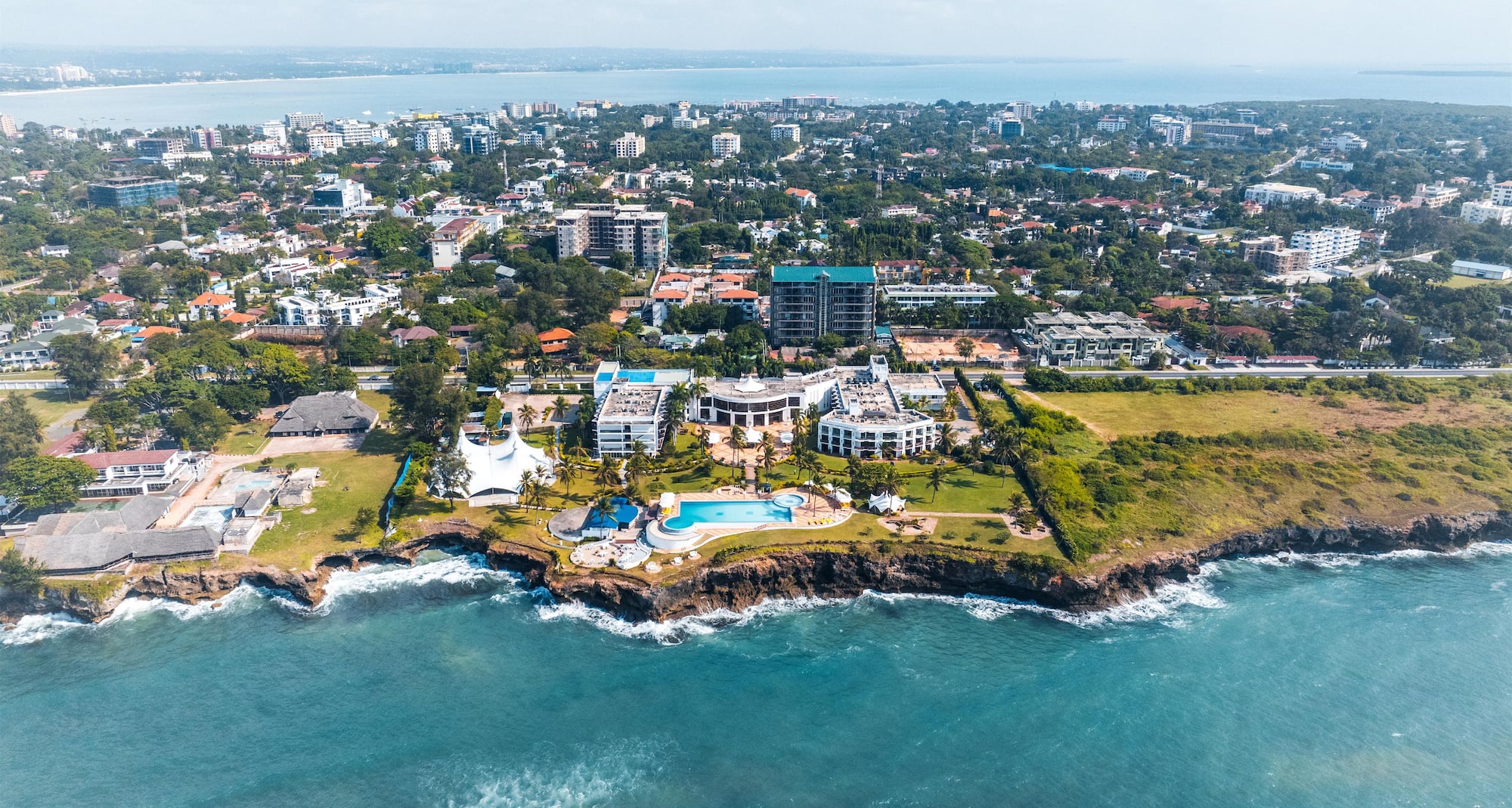 Golden Tulip Dar Es Salaam - Ocean View