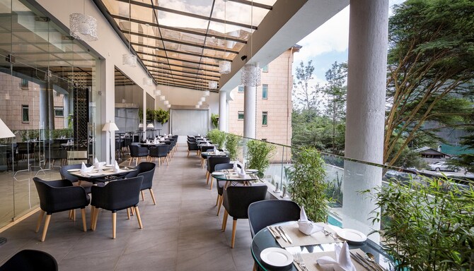 Golden Tulip Louvre Brand - GALLERY LIST