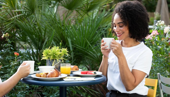 Golden Tulip Louvre Brand - MULTIMEDIA BLOCK