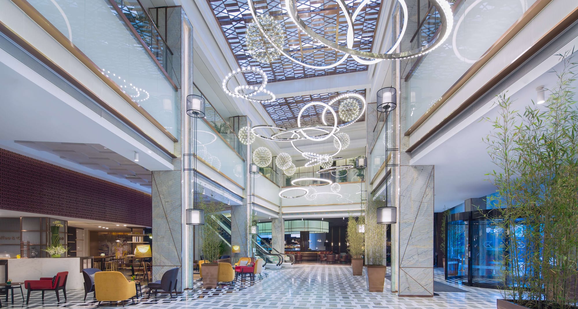 上海虹桥宾馆 - Golden Tulip Shanghai Hongqiao - 大堂一览