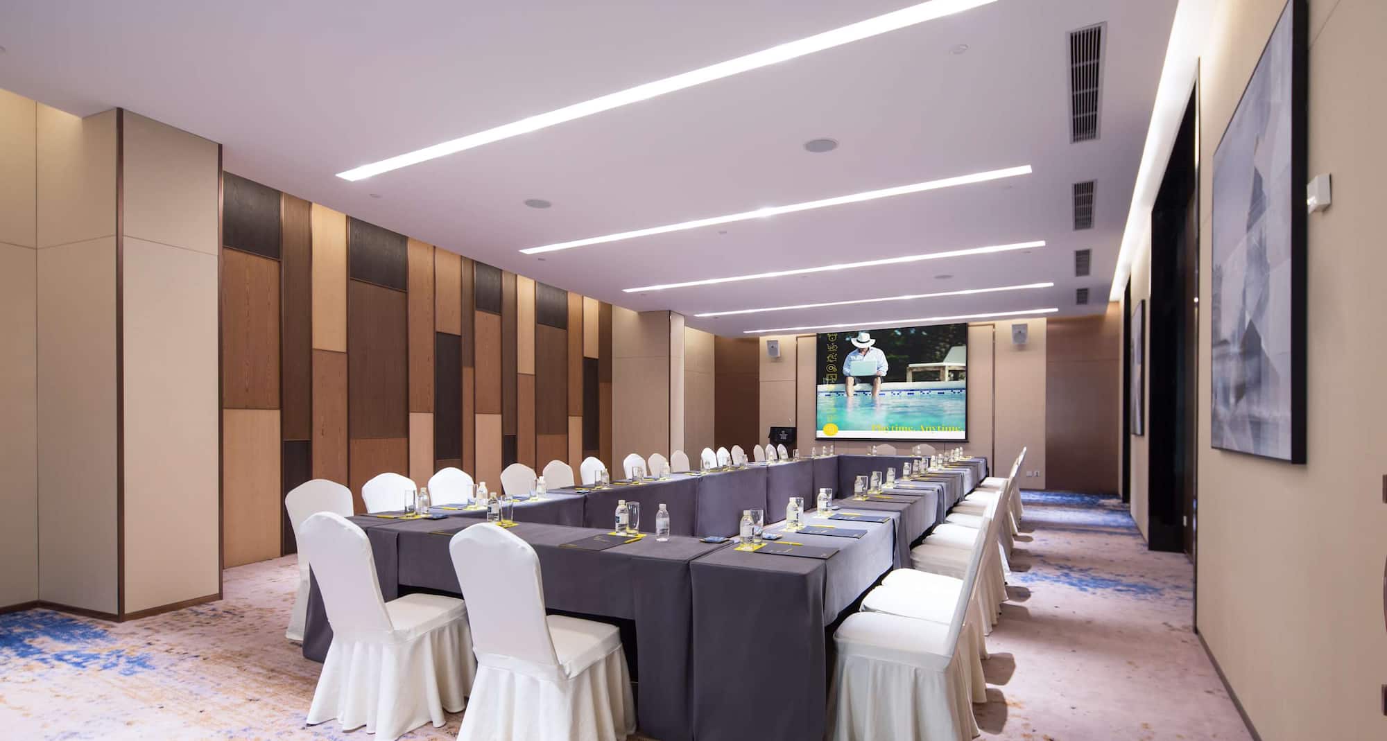 上海虹桥宾馆 - Golden Tulip Shanghai Rainbow - Jasmine Room