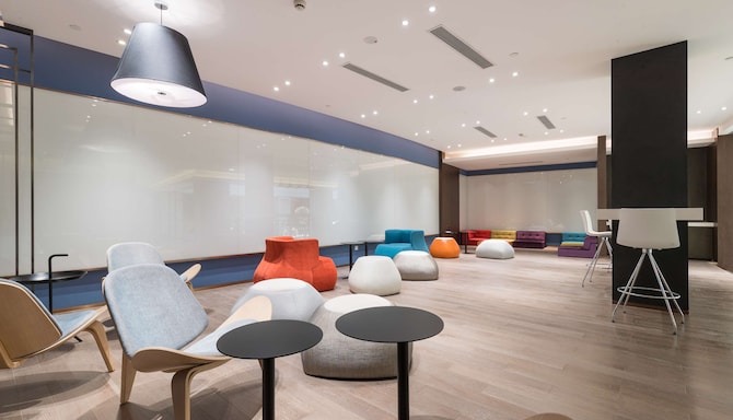 上海虹桥宾馆 - Golden Tulip Shanghai Rainbow - Creative Room