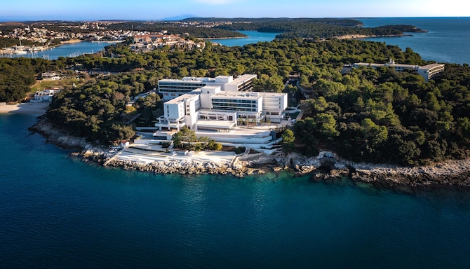 Grand Hotel Brioni Pula, bir Radisson Collection Oteli – Havadan Görünüm