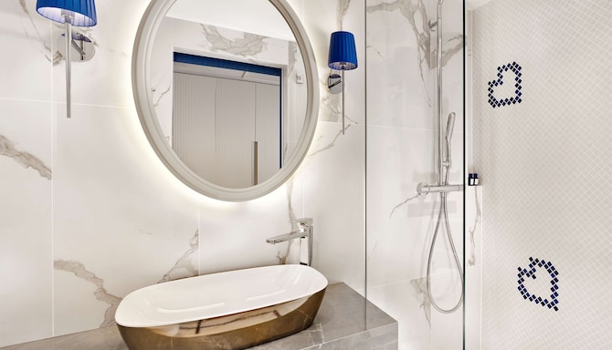 Grand Hotel Brioni Pula, A Radisson Collection Hotel - Гостевая комната с ванной