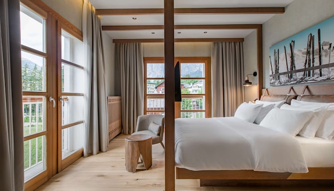 Grand Hotel Savoia Cortina d'Ampezzo, A Radisson Collection Hotel - Premium Collection Room