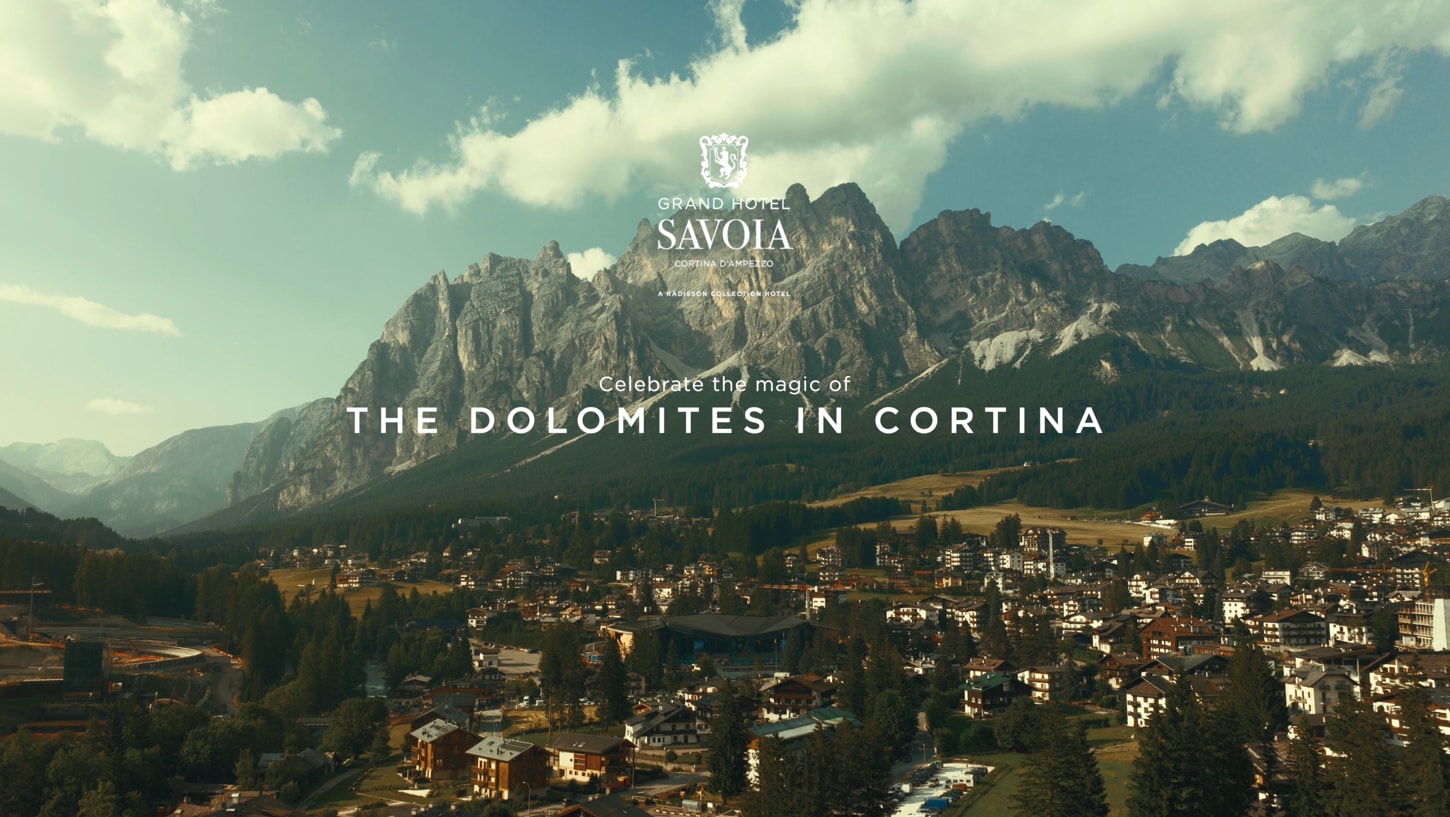 Grand Hotel Savoia Cortina d'Ampezzo, A Radisson Collection Hotel - Lobbyansicht
