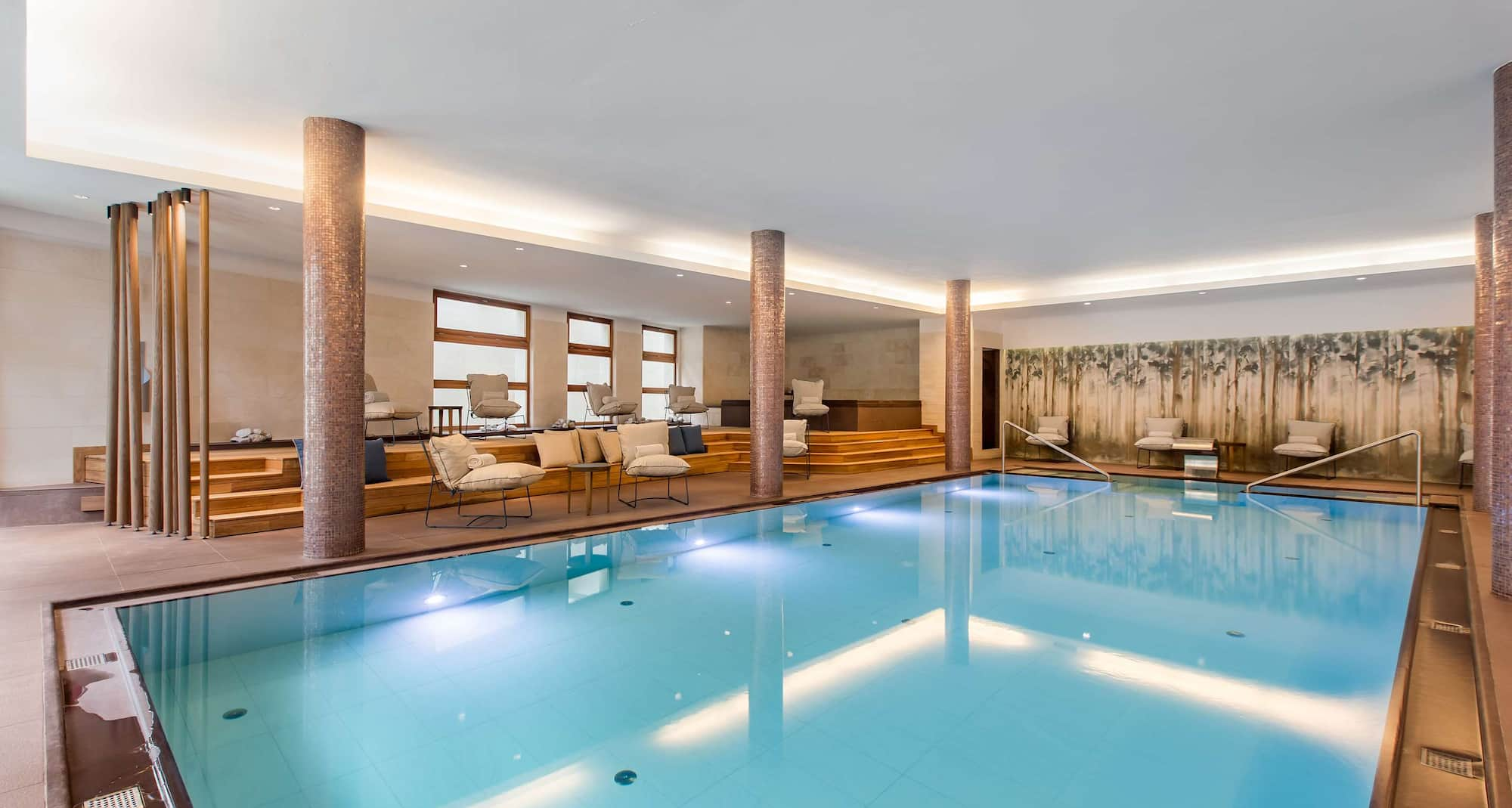 Grand Hotel Savoia Cortina d Ampezzo, A Radisson Collection Hotel - The Savoia SPA pool