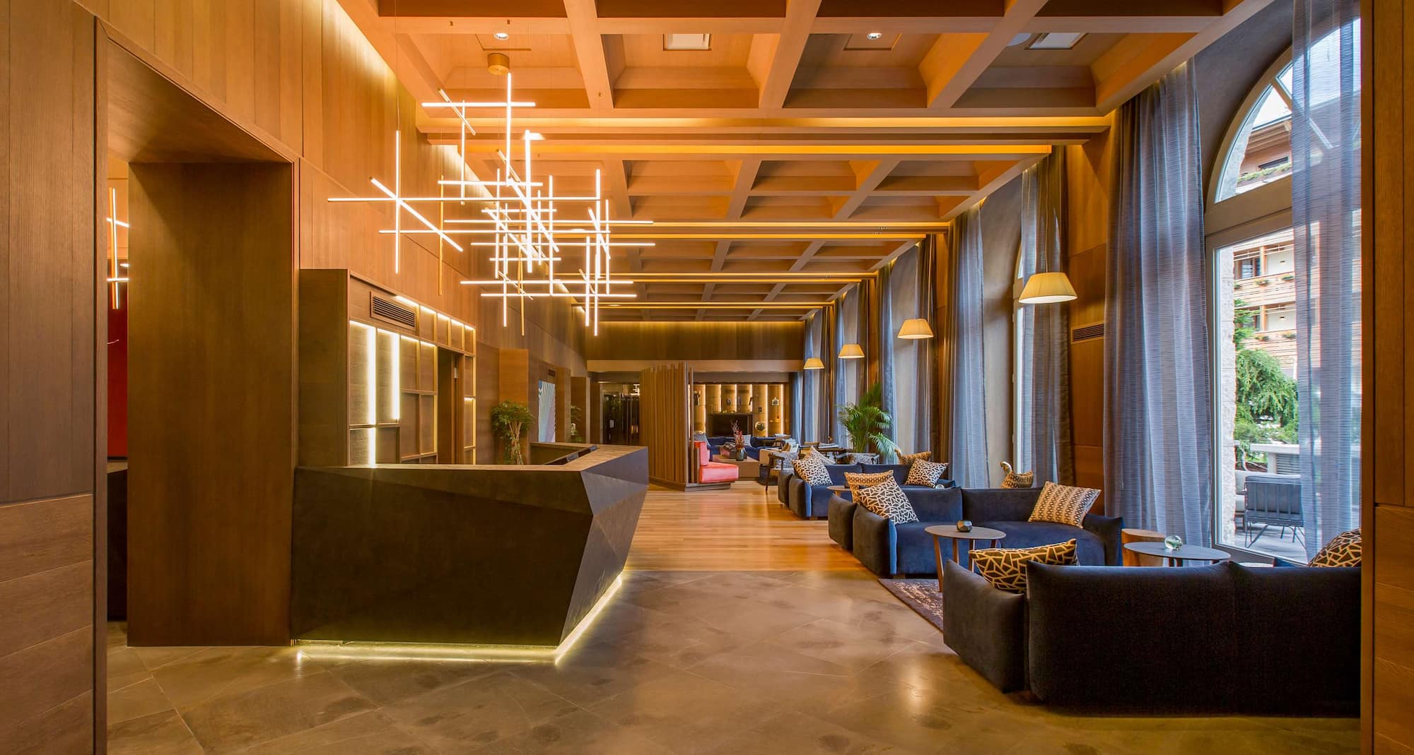 Grand Hotel Savoia Cortina d Ampezzo, A Radisson Collection Hotel - Lobby