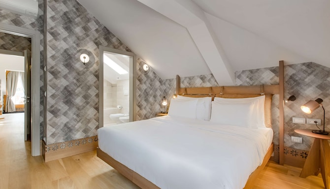 Grand Hotel Savoia Cortina d'Ampezzo, A Radisson Collection Hotel - Royal Suite