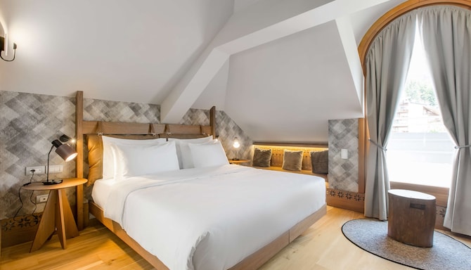 Grand Hotel Savoia Cortina d'Ampezzo, A Radisson Collection Hotel - Royal Suite
