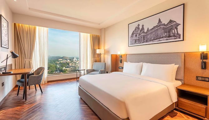Grand Mirage Dhanbad, a member of Radisson Individuals - Deluxe Room