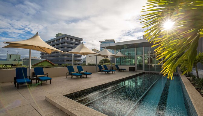 Grand Papua Hotel, a member of Radisson Individuals - Pool