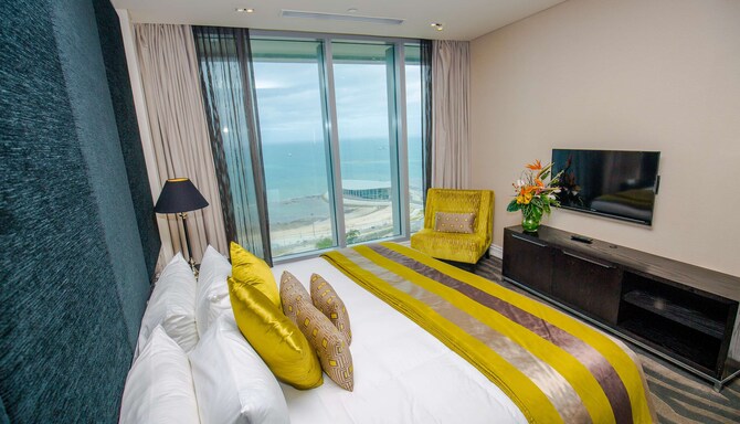 Grand Papua Hotel, a member of Radisson Individuals - Presidential Suite - Sea View
