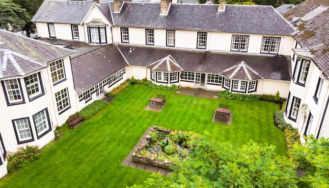 Green hotel, a member of Radisson Individuals - Green Hotel Grounds